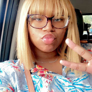 Meet your Posher, Moodzknight